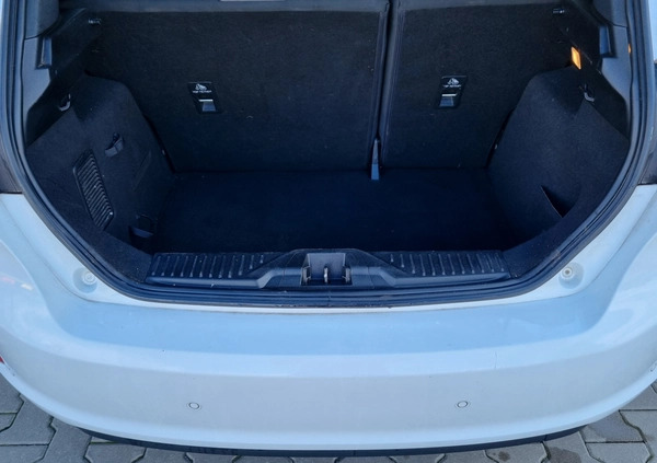 Ford Fiesta cena 36900 przebieg: 61500, rok produkcji 2018 z Brzostek małe 667